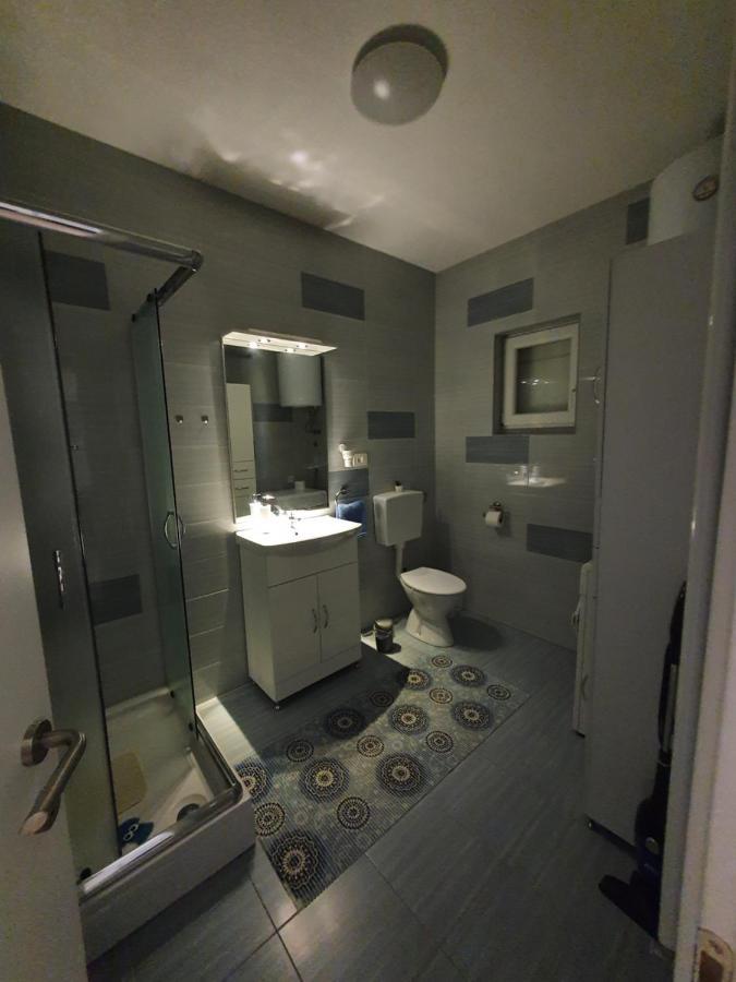 Apartman Luce Apartment Brzac ภายนอก รูปภาพ